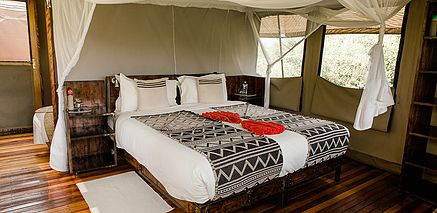 Accommodation Sango Safari Camp Okavango Delta Botswana