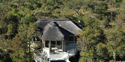 Clifftop Safari Hideaway